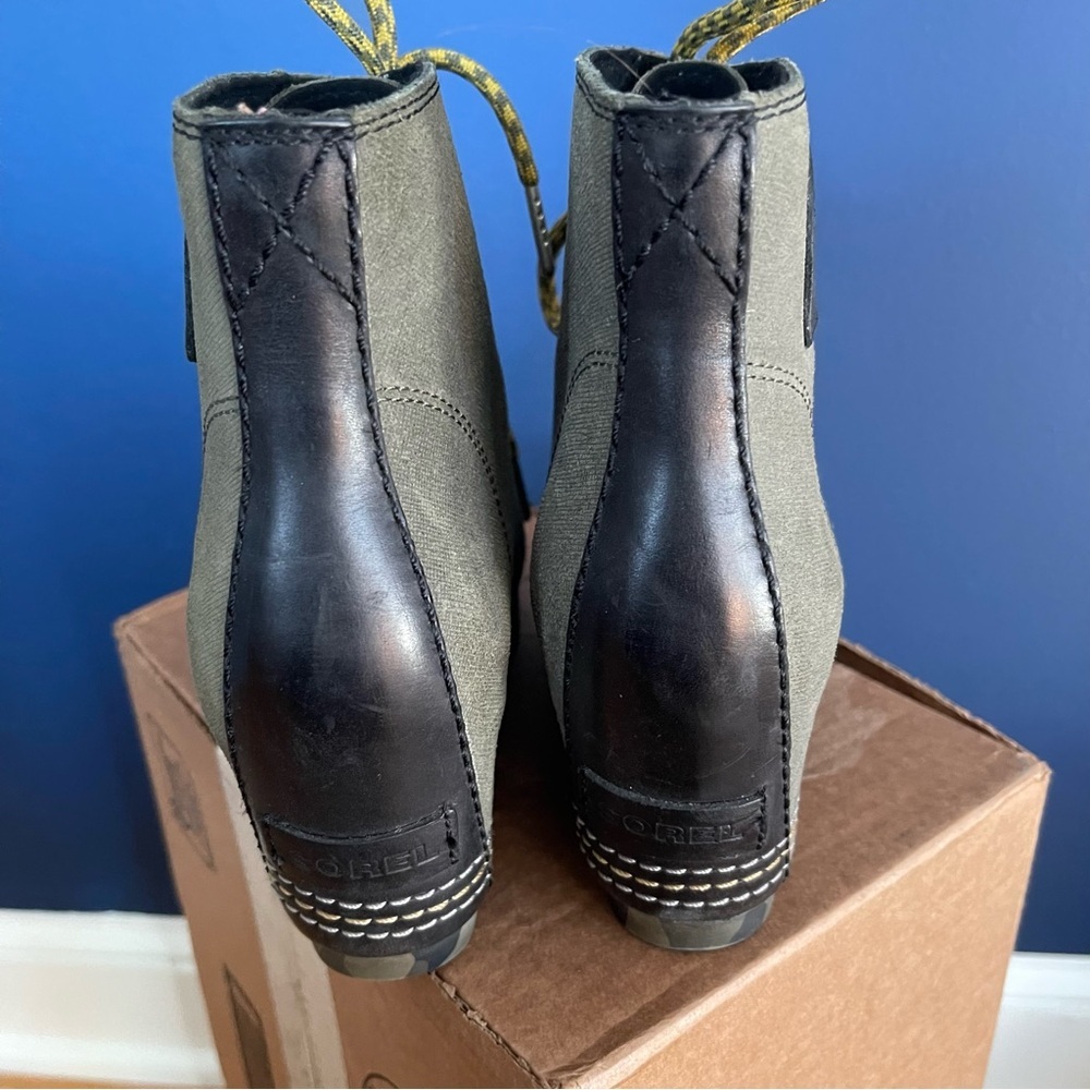 Sorel PDX Waterproof Lace-Up Wedge Boots 6.5 - Picture 4 of 5